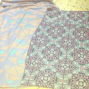 SMALL LuLaRoe & Charlotte Russ NWT skirt bundle!